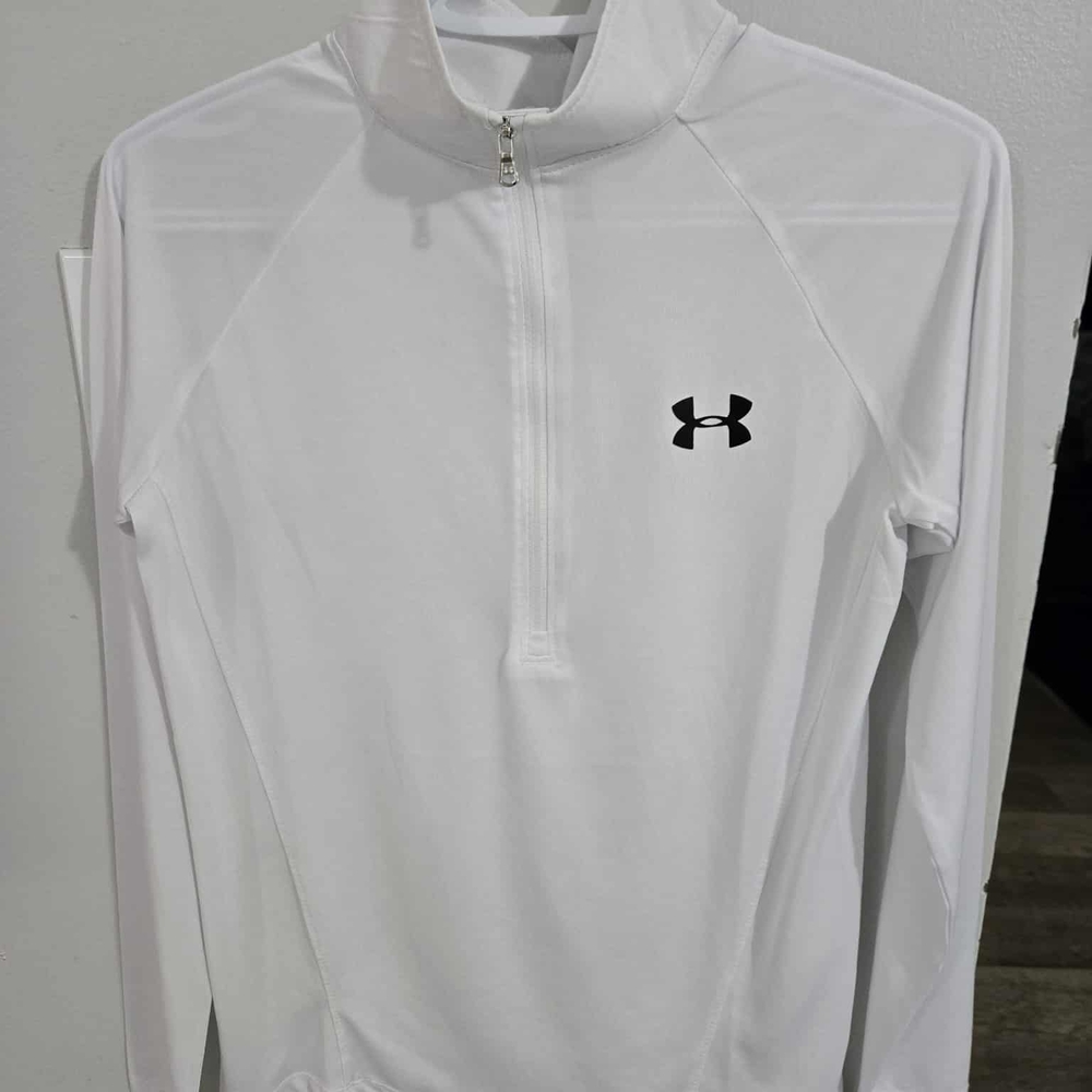 Under Armour White Long Sleeve Top - Picture 1 of 1